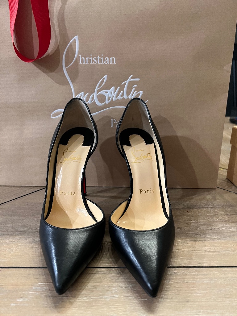 Louboutin D’orsay Pumps